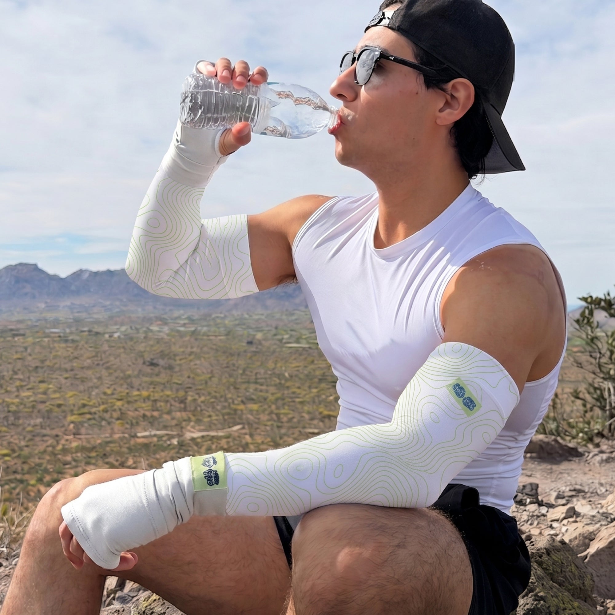 HYPER-LITE ARM SLEEVES