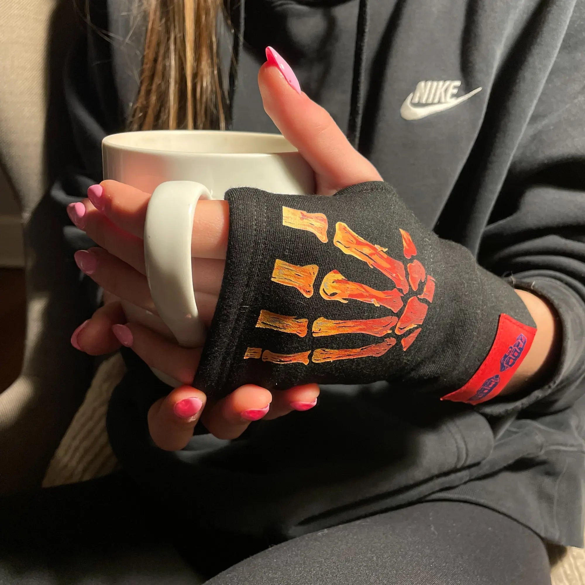 FLAMIN' SKELLYHANDS FLIPMITS - FLIPMITS