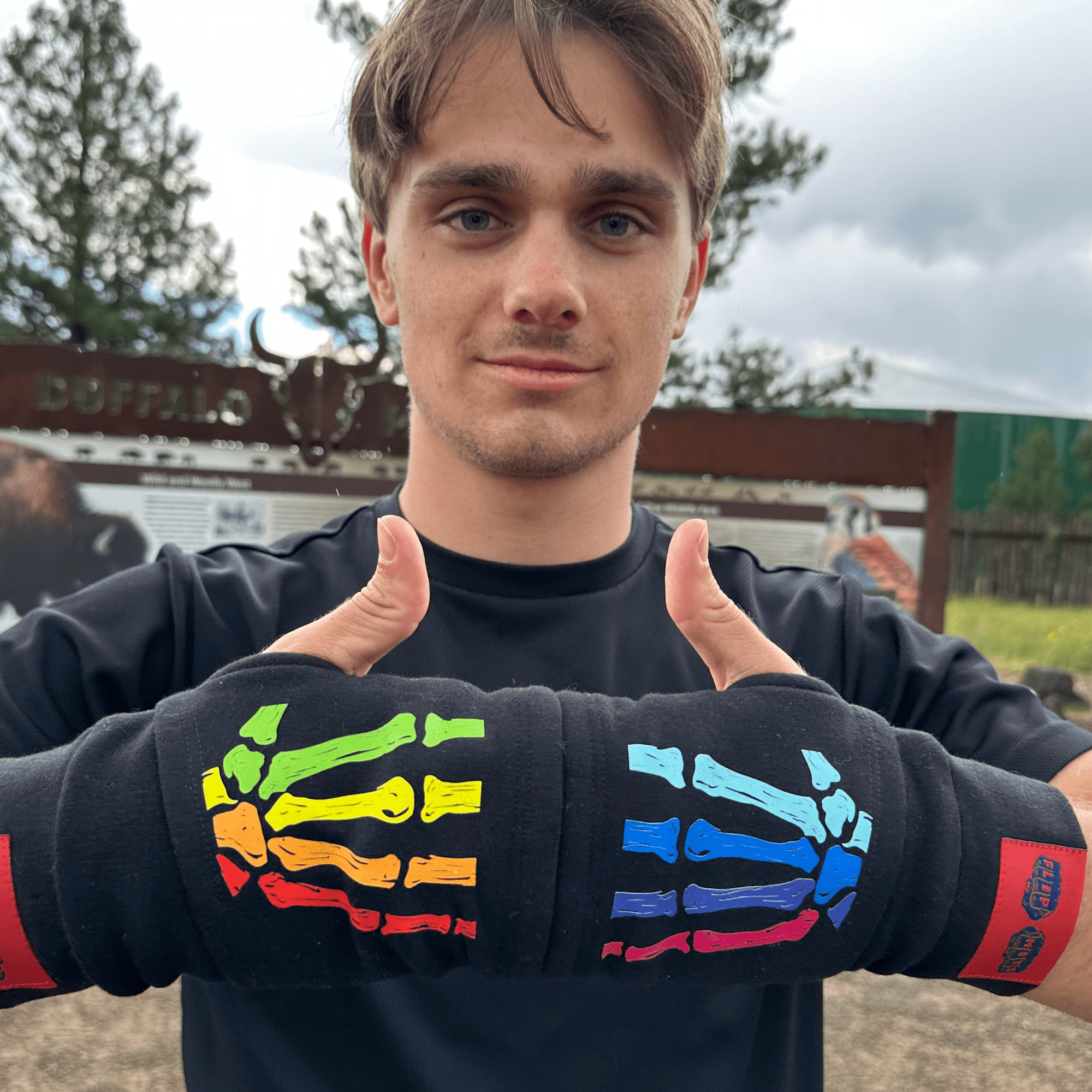RAINBOW SKELLYHANDS FLIPMITS - FLIPMITS