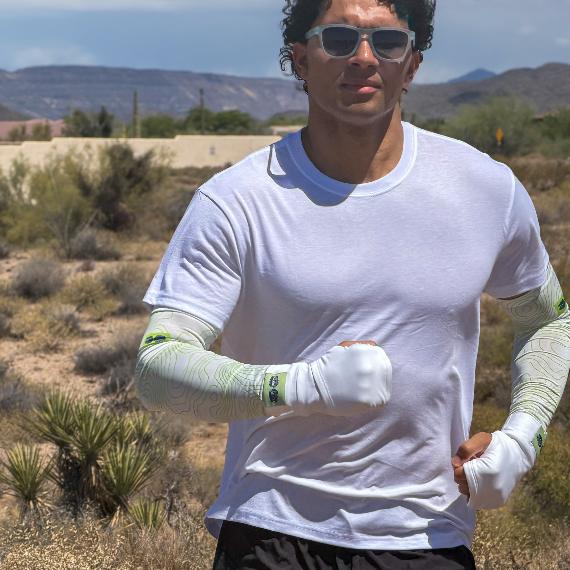 HYPER-LITE ARM SLEEVES